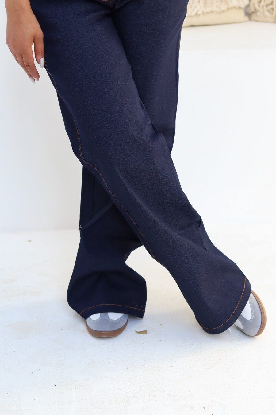 WIDE LEG JEANS